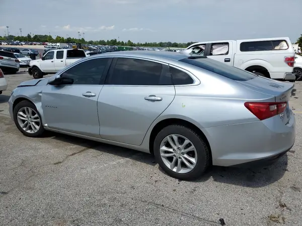 1G1ZD5ST7JF228357 2018 CHEVROLET MALIBU - Image 2