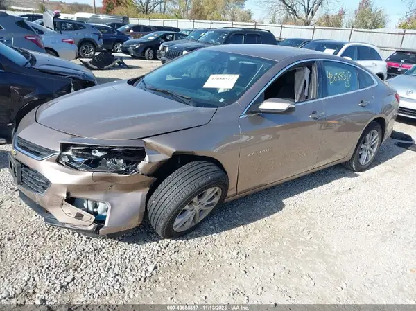 1G1ZD5ST7JF228827 2018 CHEVROLET MALIBU - Image 2