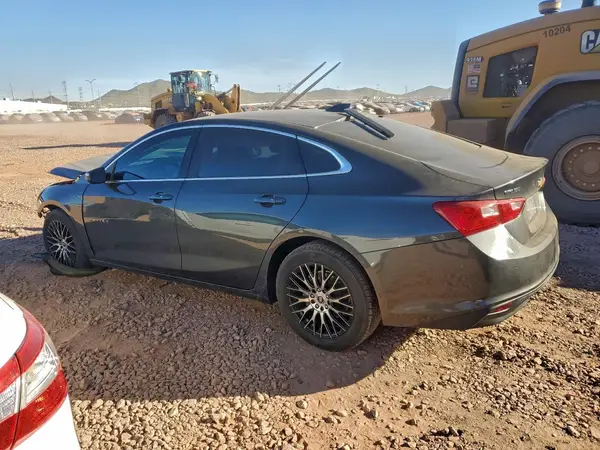 1G1ZD5ST7JF234434 2018 CHEVROLET MALIBU - Image 2