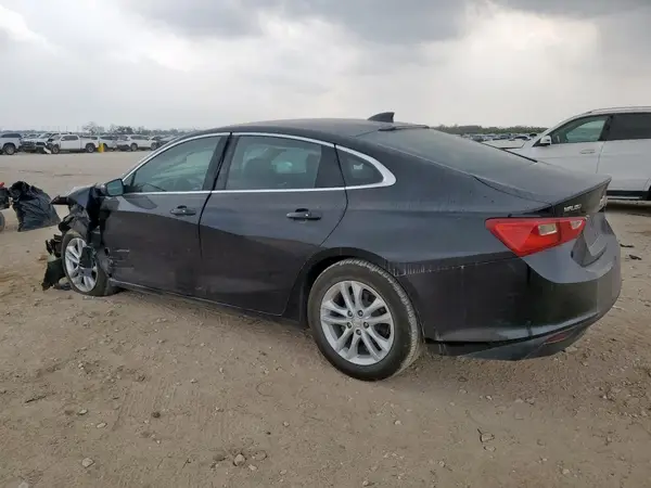 1G1ZD5ST7JF235938 2018 CHEVROLET MALIBU - Image 2