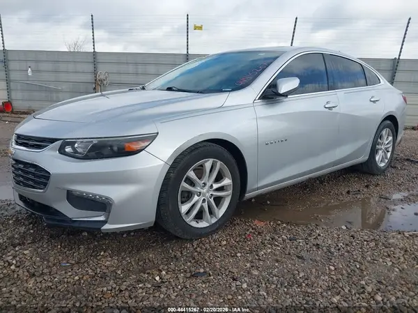 1G1ZD5ST7JF236510 2018 CHEVROLET MALIBU - Image 2