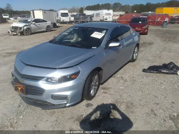 1G1ZD5ST7JF236684 2018 CHEVROLET MALIBU - Image 2