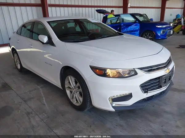 1G1ZD5ST7JF239794 2018 CHEVROLET MALIBU - Image 1