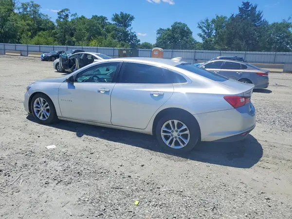 1G1ZD5ST7JF240606 2018 CHEVROLET MALIBU - Image 2