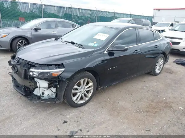 1G1ZD5ST7JF244946 2018 CHEVROLET MALIBU - Image 2