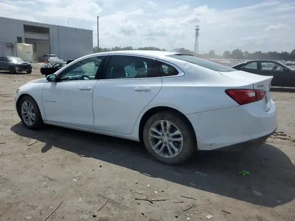 1G1ZD5ST7JF245286 2018 CHEVROLET MALIBU - Image 2