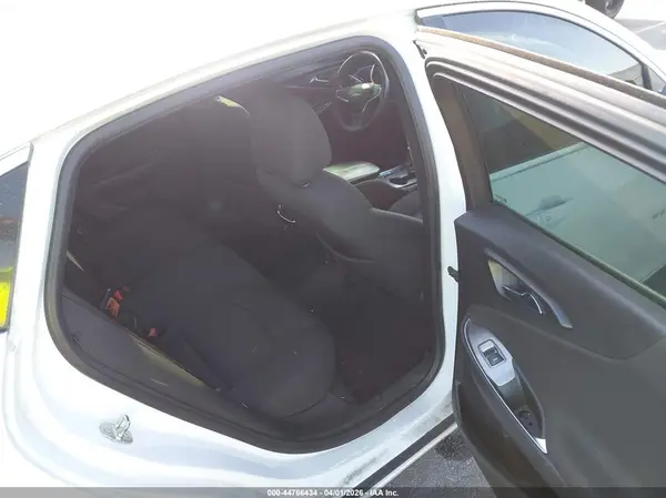 1G1ZD5ST7JF245997 2018 CHEVROLET MALIBU - Image 8