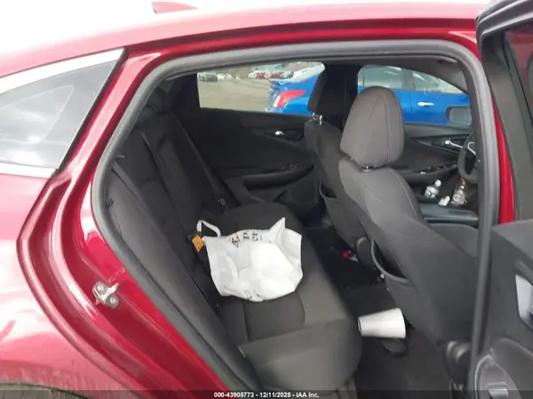1G1ZD5ST7JF253811 2018 CHEVROLET MALIBU - Image 8