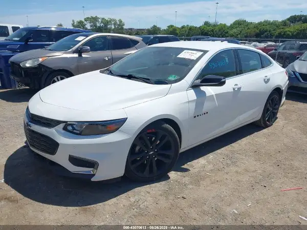 1G1ZD5ST7JF255798 2018 CHEVROLET MALIBU - Image 2