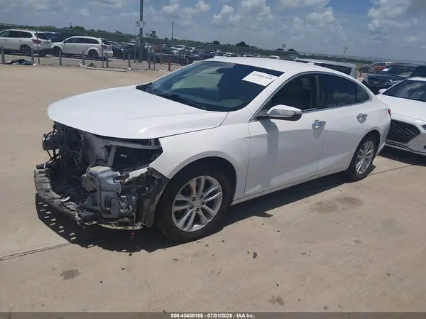 1G1ZD5ST7JF260886 2018 CHEVROLET MALIBU - Image 2