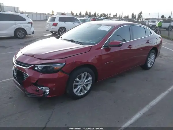 1G1ZD5ST7JF262265 2018 CHEVROLET MALIBU - Image 2