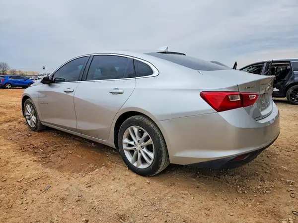 1G1ZD5ST7JF267515 2018 CHEVROLET MALIBU - Image 2