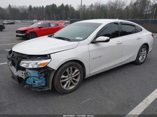 1G1ZD5ST7JF267840 2018 CHEVROLET MALIBU - Image 2