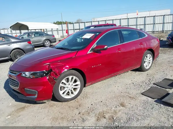 1G1ZD5ST7JF268762 2018 CHEVROLET MALIBU - Image 2