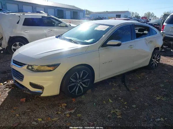 1G1ZD5ST7JF268910 2018 CHEVROLET MALIBU - Image 2