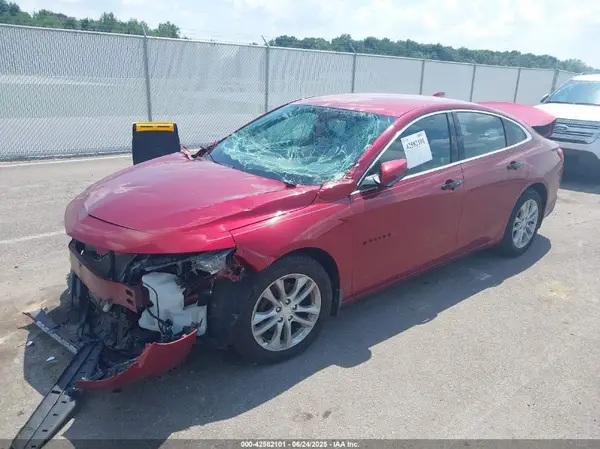 1G1ZD5ST7JF268955 2018 CHEVROLET MALIBU - Image 2