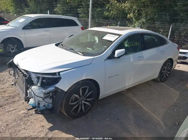 1G1ZD5ST7JF277753 2018 CHEVROLET MALIBU - Image 2