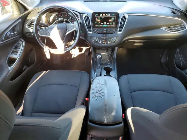 1G1ZD5ST7JF279048 2018 CHEVROLET MALIBU - Image 8