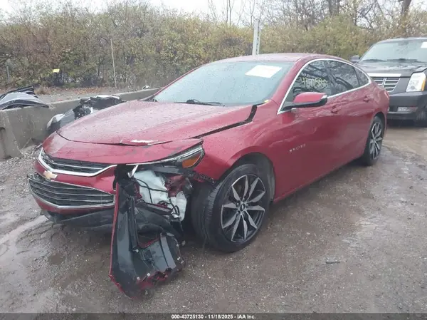 1G1ZD5ST7JF280233 2018 CHEVROLET MALIBU - Image 2