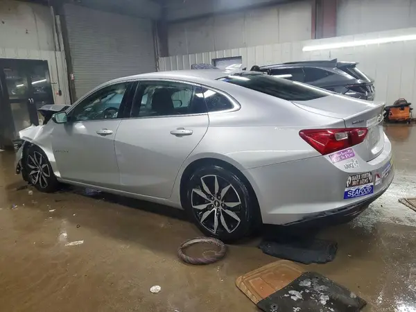 1G1ZD5ST7JF282967 2018 CHEVROLET MALIBU - Image 2