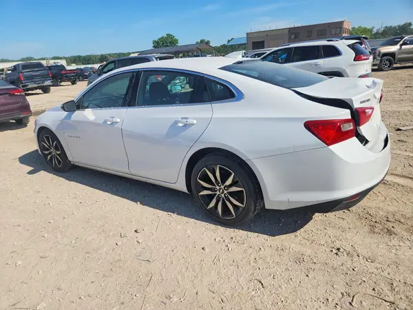1G1ZD5ST7JF288283 2018 CHEVROLET MALIBU - Image 2