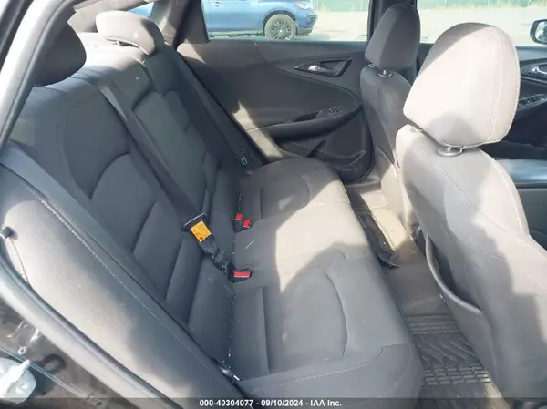 1G1ZD5ST7KF104557 2019 CHEVROLET MALIBU - Image 8
