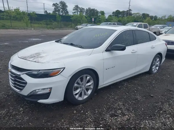 1G1ZD5ST7KF108396 2019 CHEVROLET MALIBU - Image 2