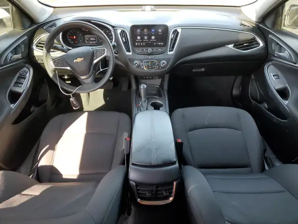1G1ZD5ST7KF111878 2019 CHEVROLET MALIBU - Image 8
