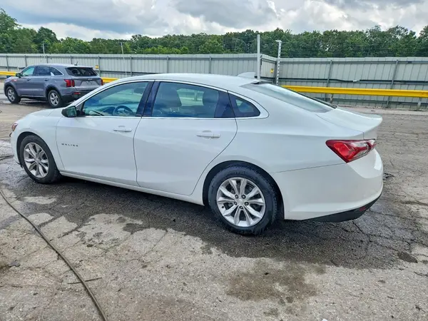 1G1ZD5ST7KF112352 2019 CHEVROLET MALIBU - Image 2