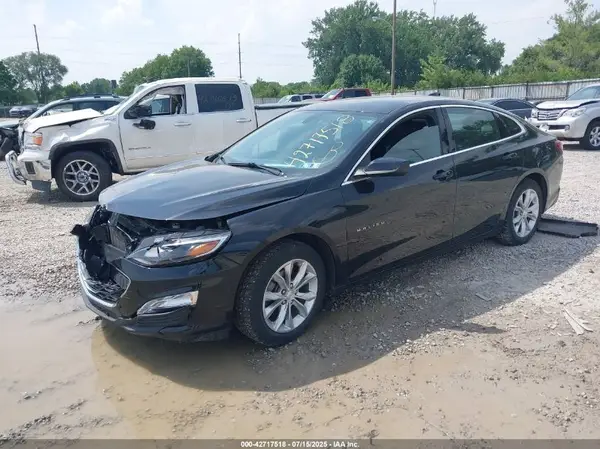 1G1ZD5ST7KF116059 2019 CHEVROLET MALIBU - Image 2