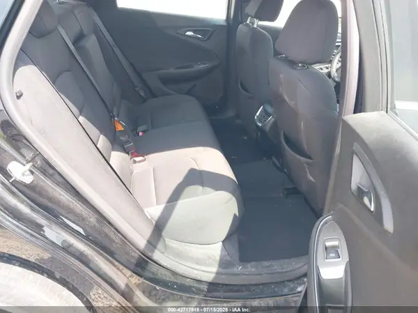 1G1ZD5ST7KF116059 2019 CHEVROLET MALIBU - Image 8