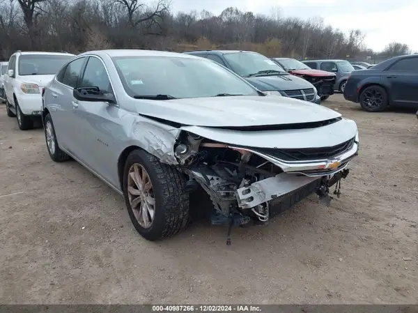 1G1ZD5ST7KF116496 2019 CHEVROLET MALIBU - Image 1