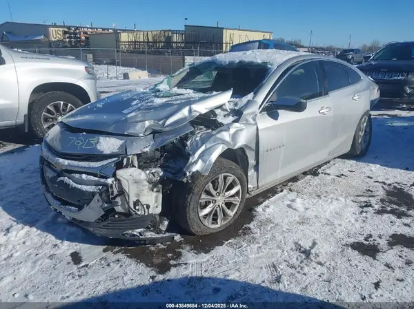 1G1ZD5ST7KF117213 2019 CHEVROLET MALIBU - Image 2