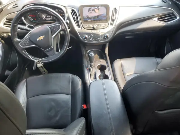 1G1ZD5ST7KF118085 2019 CHEVROLET MALIBU - Image 8