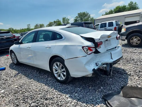 1G1ZD5ST7KF123125 2019 CHEVROLET MALIBU - Image 2