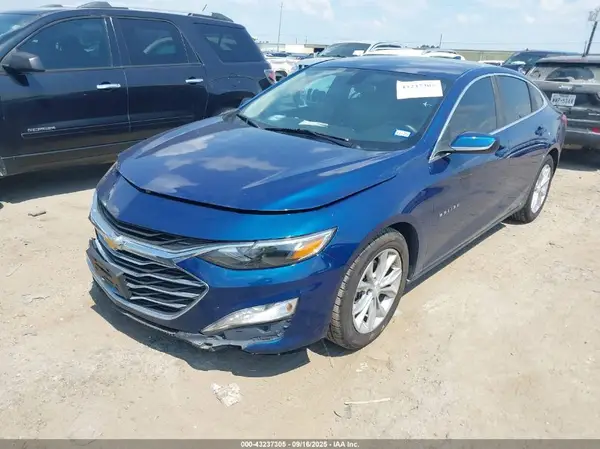 1G1ZD5ST7KF132617 2019 CHEVROLET MALIBU - Image 2