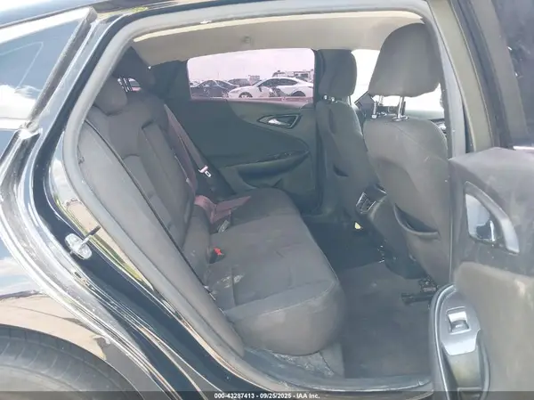 1G1ZD5ST7KF133248 2019 CHEVROLET MALIBU - Image 8