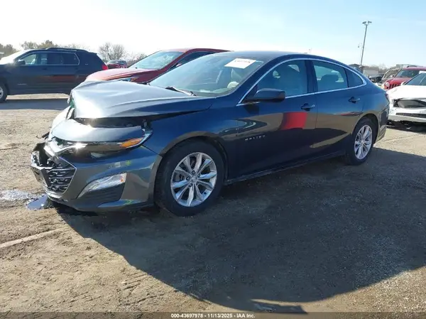 1G1ZD5ST7KF133458 2019 CHEVROLET MALIBU - Image 2