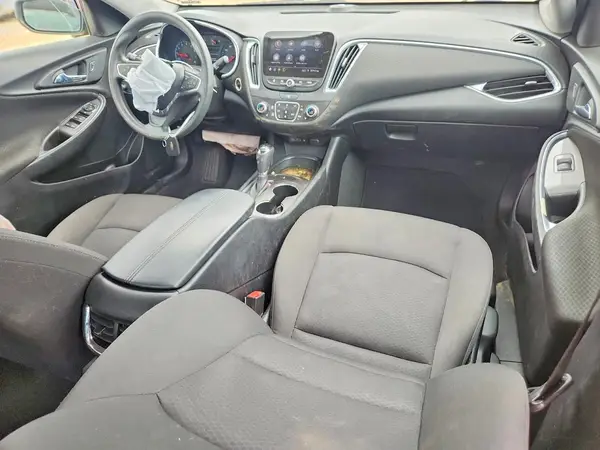 1G1ZD5ST7KF134142 2019 CHEVROLET MALIBU - Image 8