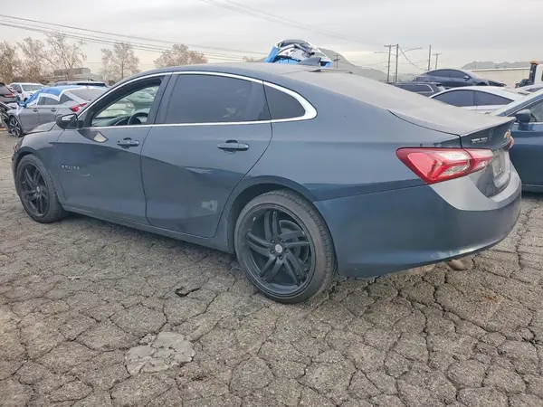 1G1ZD5ST7KF136215 2019 CHEVROLET MALIBU - Image 2