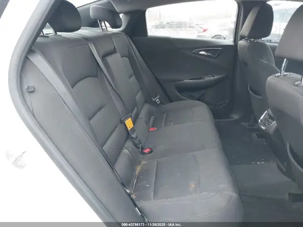 1G1ZD5ST7KF145402 2019 CHEVROLET MALIBU - Image 8