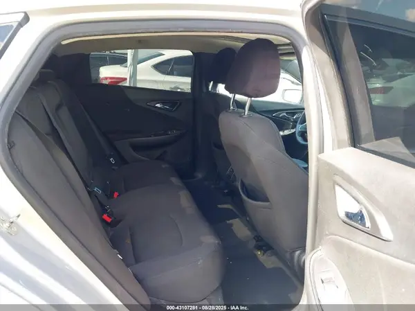 1G1ZD5ST7KF146646 2019 CHEVROLET MALIBU - Image 8