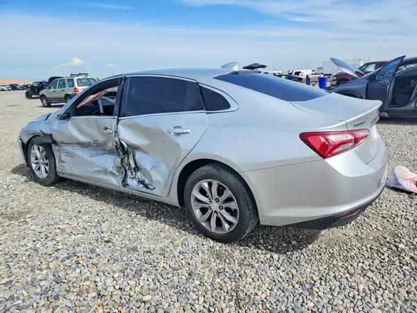 1G1ZD5ST7KF154035 2019 CHEVROLET MALIBU - Image 2
