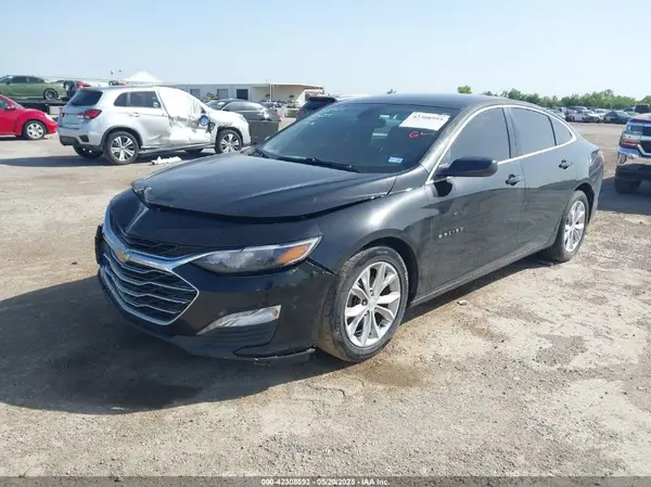 1G1ZD5ST7KF155668 2019 CHEVROLET MALIBU - Image 2