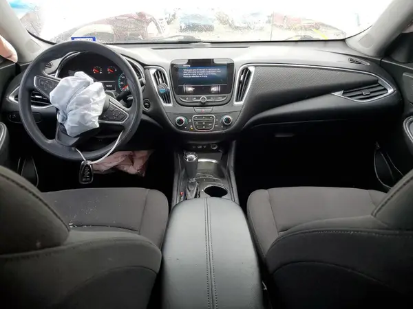 1G1ZD5ST7KF158425 2019 CHEVROLET MALIBU - Image 8
