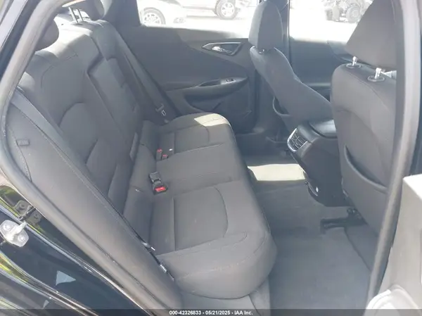 1G1ZD5ST7KF162121 2019 CHEVROLET MALIBU - Image 8