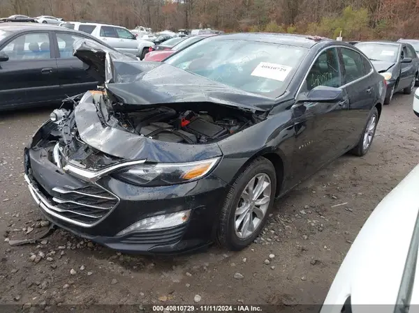 1G1ZD5ST7KF168193 2019 CHEVROLET MALIBU - Image 2