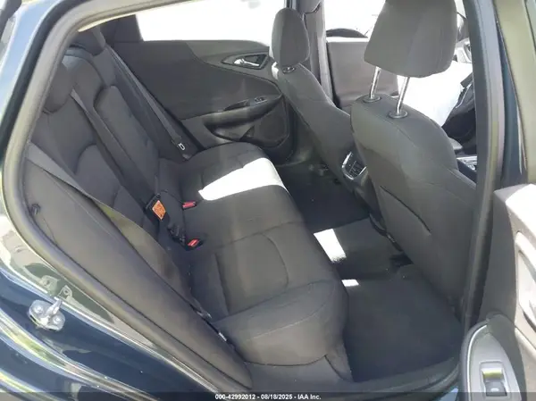 1G1ZD5ST7KF170431 2019 CHEVROLET MALIBU - Image 8