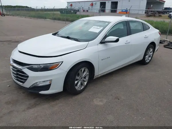 1G1ZD5ST7KF171479 2019 CHEVROLET MALIBU - Image 2