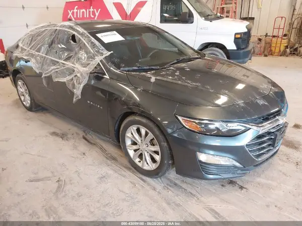 1G1ZD5ST7KF175113 2019 CHEVROLET MALIBU - Image 1